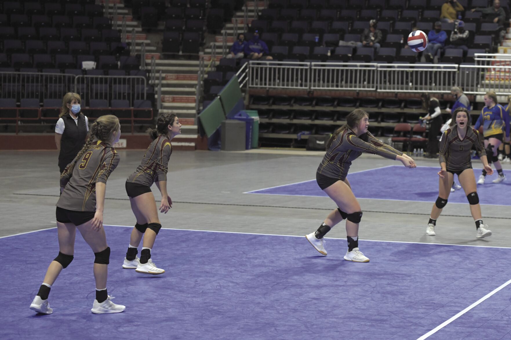 11-05-20 BH state volleyball 9.jpg